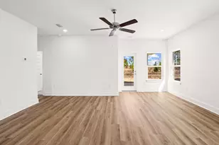 91 E Gray Owl Dr, Freeport, FL 32439 - Photo 12