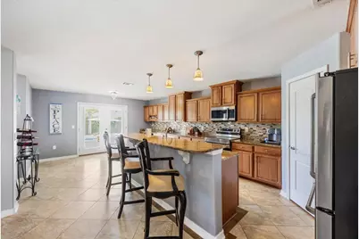 9624 Meadow Wood Lane, Navarre, FL 32566 - Photo 22