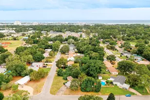 236 NW Shumpert St, Fort Walton Beach, FL 32548 - Photo 2