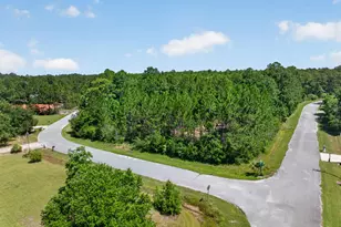 2112 Mykell Dr, Milton, FL 32583 - Photo 1