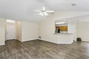 1118 Ivey Terrace, Niceville, FL 32578 - Photo 6