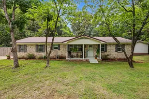 156 S Lindberg St, Crestview, FL 32536 - Photo 1