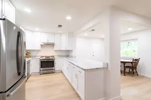 306 Biscayne Ln, Niceville, FL 32578 - Photo 8