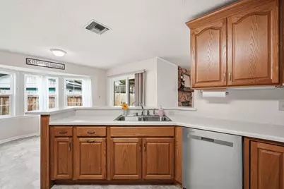 269 Echo Circle, Fort Walton Beach, FL 32548 - Photo 4