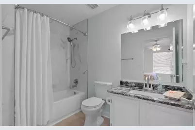 8174 Gulf Boulevard #B, Navarre, FL 32566 - Photo 12