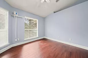 2386 Sherwood Dr, Navarre, FL 32566 - Photo 6