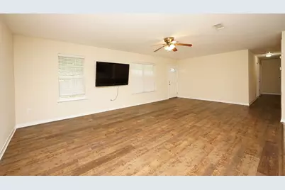 611 Bullock Boulevard, Niceville, FL 32578 - Photo 4
