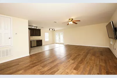 611 Bullock Boulevard, Niceville, FL 32578 - Photo 2
