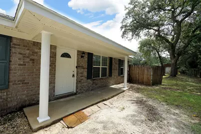 611 Bullock Boulevard, Niceville, FL 32578 - Photo 1