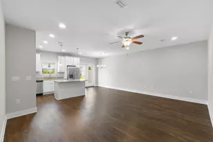 400 Mattie M Kelly, Destin, FL 32541 - Photo 6