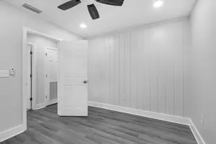 333 NW Hollywood Blvd, Fort Walton Beach, FL 32548 - Photo 28