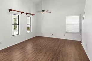 42 Hidden Cove Cir, Valparaiso, FL 32580 - Photo 20