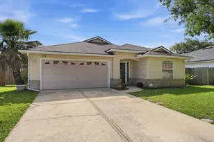 317 Melissa Ray Dr, Jacksonville, FL 00N/A - Photo 1