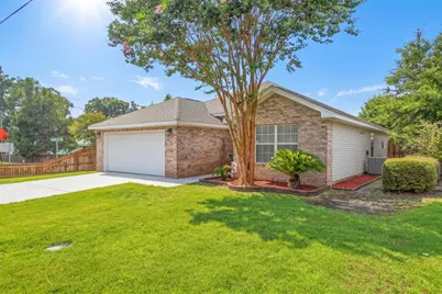 98 Marimba Street, Mary Esther, FL 32569 - Photo 4