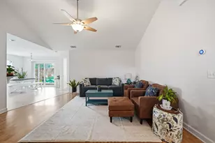 98 Marimba St, Mary Esther, FL 32569 - Photo 10