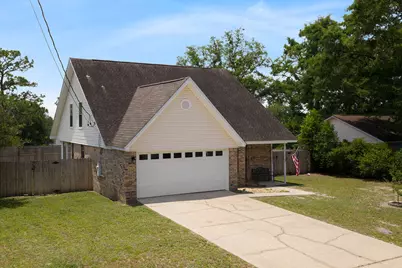 311 Ray Avenue, Crestview, FL 32536 - Photo 8