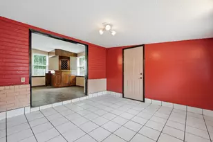 574 Peppertree Ln, Pensacola, FL 32506 - Photo 16