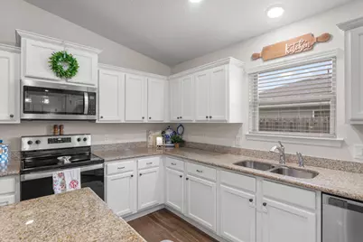 6115 Redberry Drive, Gulf Breeze, FL 32563 - Photo 12