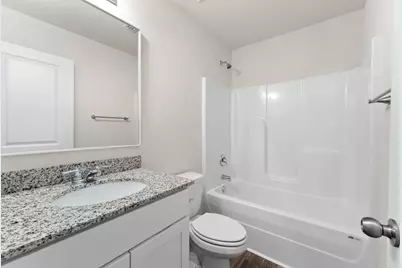 664 Whispering Creek Avenue, Freeport, FL 32439 - Photo 6