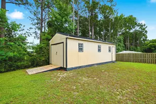 1960 Edgewood Dr, Navarre, FL 32566 - Photo 52