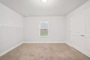 1960 Edgewood Dr, Navarre, FL 32566 - Photo 40