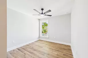 316 Boxer Ave, Niceville, FL 32578 - Photo 20