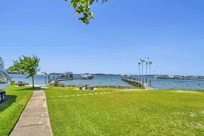 511 Fallin Water Drive, Mary Esther, FL 32569 - Photo 56