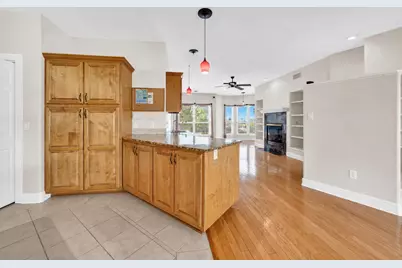 511 Fallin Water Drive, Mary Esther, FL 32569 - Photo 12