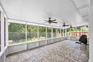 511 Fallin Water Dr, Mary Esther, FL 32569 - Photo 46