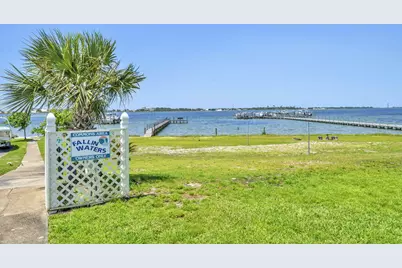 511 Fallin Water Drive, Mary Esther, FL 32569 - Photo 56