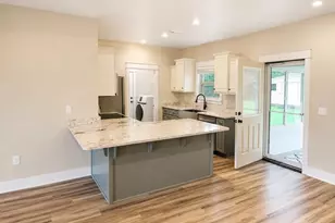 8195 Shooter Ln, Laurel Hill, FL 32567 - Photo 10