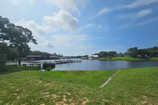 210 Pelham Rd, Fort Walton Beach, FL 32547 - Photo 20