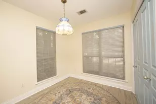 1700 Glenwood Ct, Niceville, FL 32578 - Photo 10