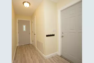 1700 Glenwood Court, Niceville, FL 32578 - Photo 4