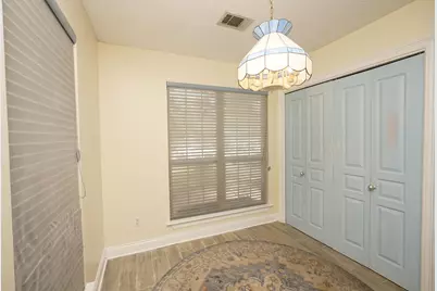 1700 Glenwood Court, Niceville, FL 32578 - Photo 12