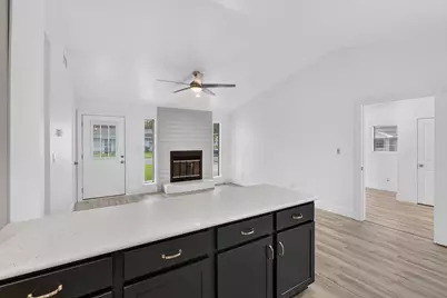 1425 Mixon Drive, Fort Walton Beach, FL 32547 - Photo 4