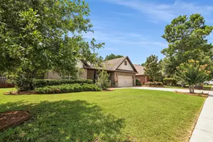 201 Canopy Cove, Freeport, FL 32439 - Photo 2