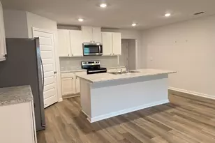 6718 Cambrian Ridge, Laurel Hill, FL 32567 - Photo 4