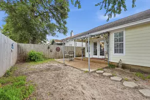 181 Wright Cir, Niceville, FL 32578 - Photo 54