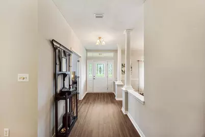 2555 Holley Place, Navarre, FL 32566 - Photo 10