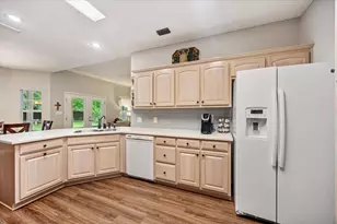 2555 Holley Pl, Navarre, FL 32566 - Photo 30