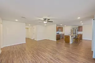 363 Merlin Ct, Crestview, FL 32539 - Photo 6