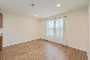 363 Merlin Ct, Crestview, FL 32539 - Photo 8