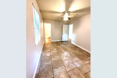 4350 Pine Villa Circle, Pace, FL 32571 - Photo 10