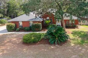 117 Mulry Dr, Niceville, FL 32578 - Photo 2