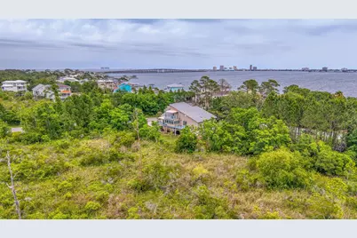 1132 Soundview Trail, Gulf Breeze, FL 32561 - Photo 2