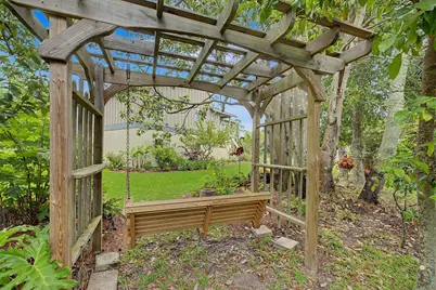 1132 Soundview Trail, Gulf Breeze, FL 32561 - Photo 42
