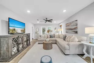 605 Earl Godwin Rd, Freeport, FL 32439 - Photo 4