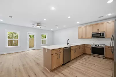 704 Ferguson Drive #8, Fort Walton Beach, FL 32547 - Photo 2