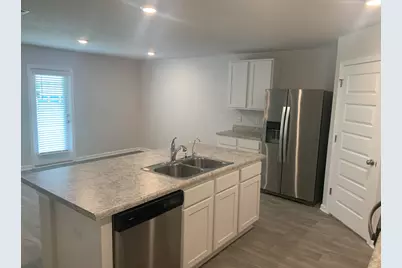 642 Earl Godwin Road, Freeport, FL 32439 - Photo 6
